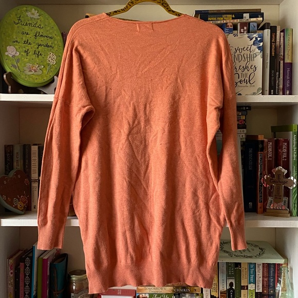 Dreamers | Orange Slouchy High Low Ribbed Detail V-neck Sweater - Picture 10 of 12